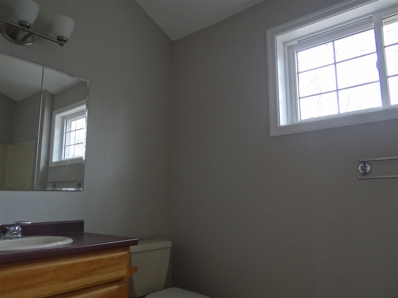 7 Penniman's Grove Road Kingston, NH 03848 - Photo 14 of 22 Gallery Image 14