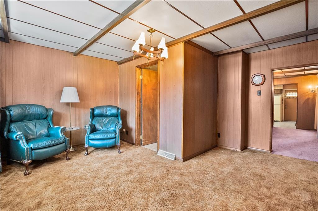 72 Frazier Avenue McKees Rocks, PA 15136 - Photo 6 of 27