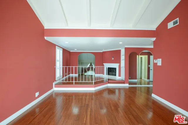 $13,000 | 3119 Hutton Drive, Beverly Hills, CA 90210