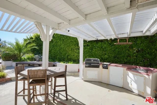 $13,000 | 3119 Hutton Drive, Beverly Hills, CA 90210