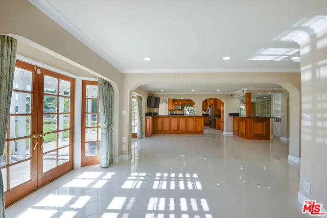 $13,000 | 3119 Hutton Drive, Beverly Hills, CA 90210