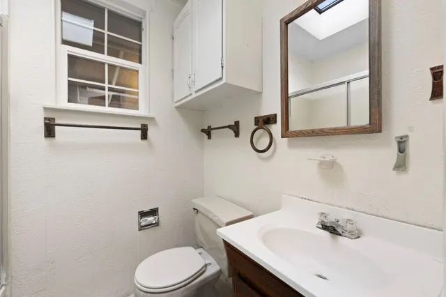 $988,000 | 621 Carmel Avenue, Pacifica, CA 94044