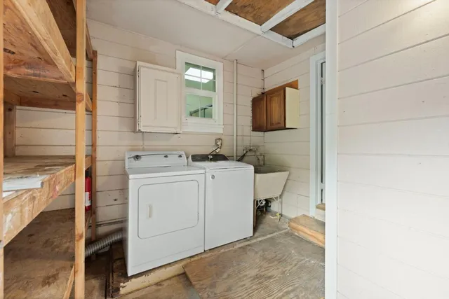 $988,000 | 621 Carmel Avenue, Pacifica, CA 94044