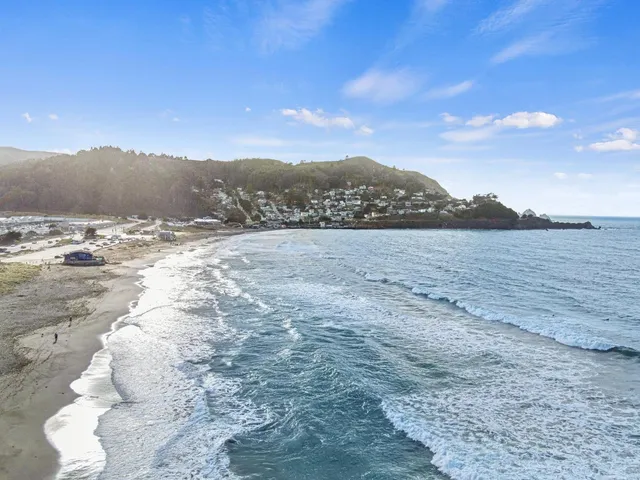 $988,000 | 621 Carmel Avenue, Pacifica, CA 94044