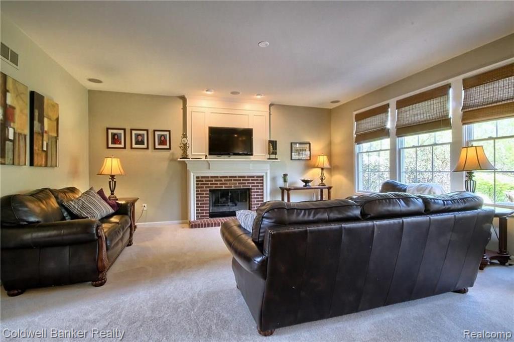 1925 Trinity Road Canton, MI 48187 - Photo 14 of 36