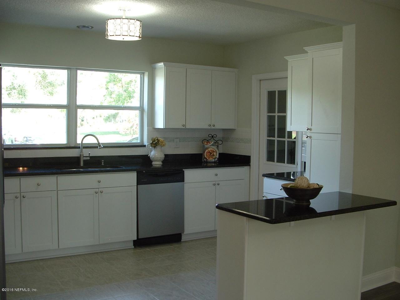 5630 Capri Road Jacksonville, FL 32244 - Photo 3 of 30 DSCF1803