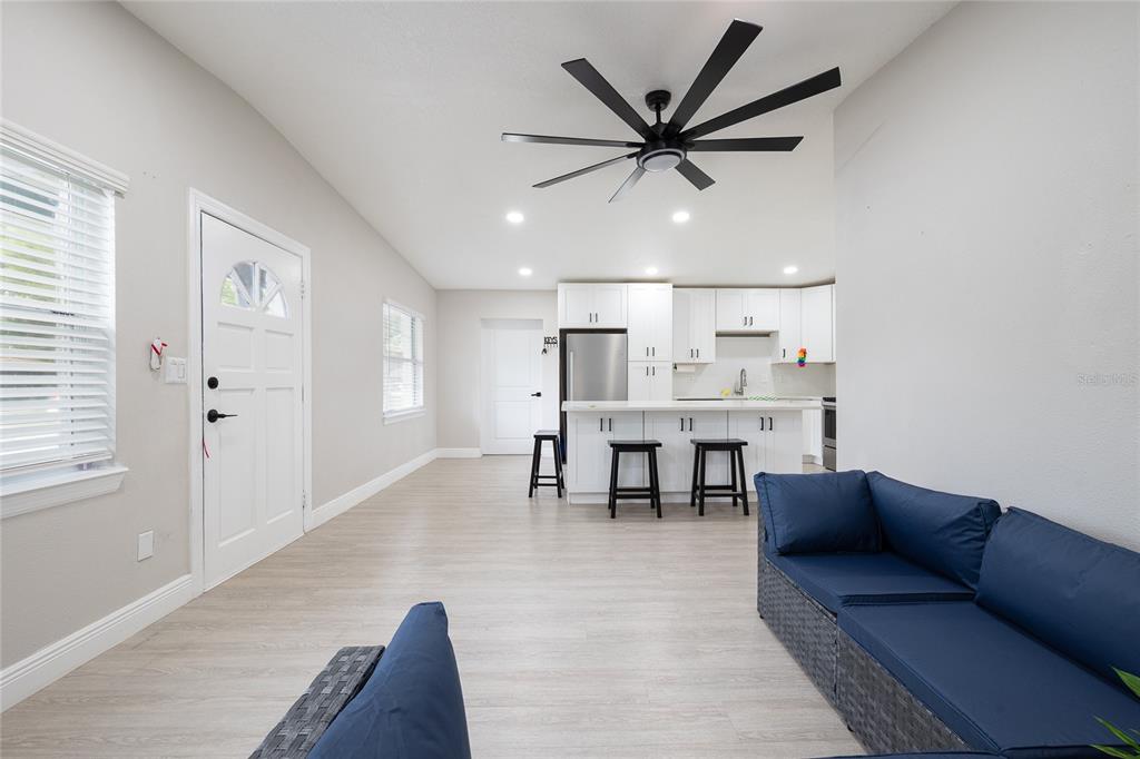 291 Ivey Road Casselberry, FL 32707 - Photo 10 of 32