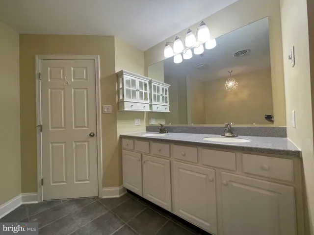 a bath tub sitting in a bathroom