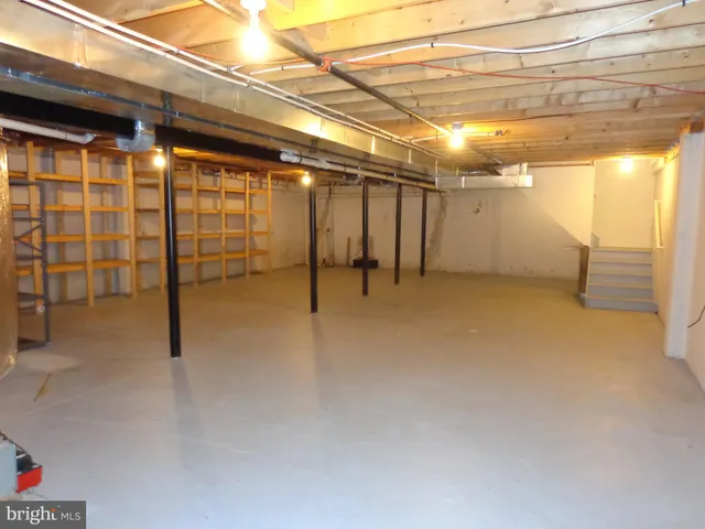 a view of a pathway with a backyard