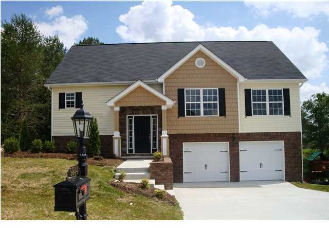 9244 Sedman Road, Unit 26 Hixson, TN 37343 - Photo 1 of 22 Primary Photo