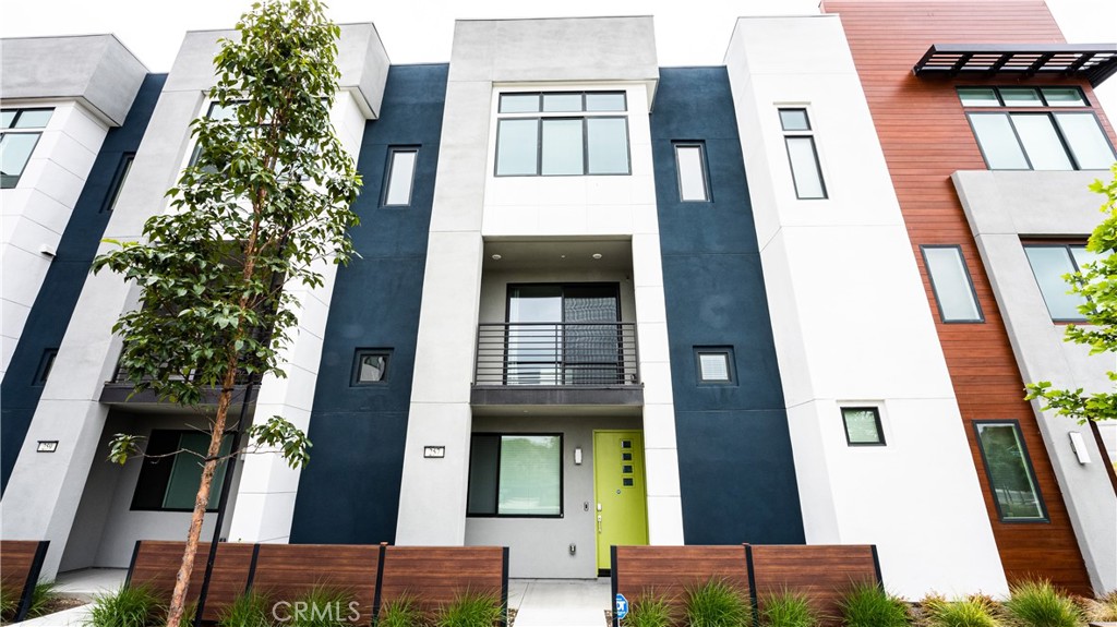 a front view of a residential houses