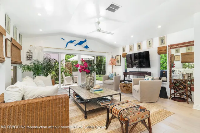 $12,000 | 341 Murray Road, West Palm Beach, FL 33405