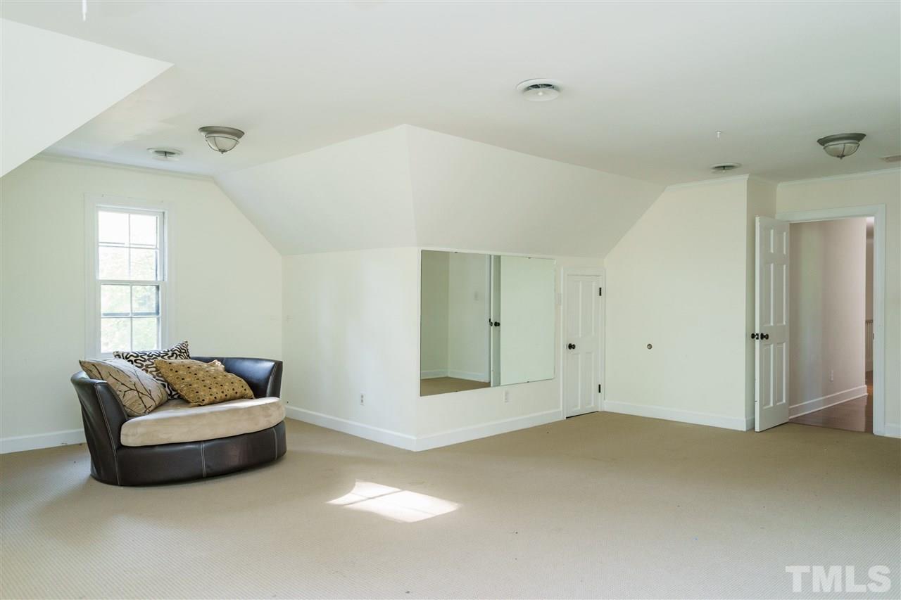 900 Queensferry Road Cary, NC 27511 - Photo 21 of 25 Gallery Image 21