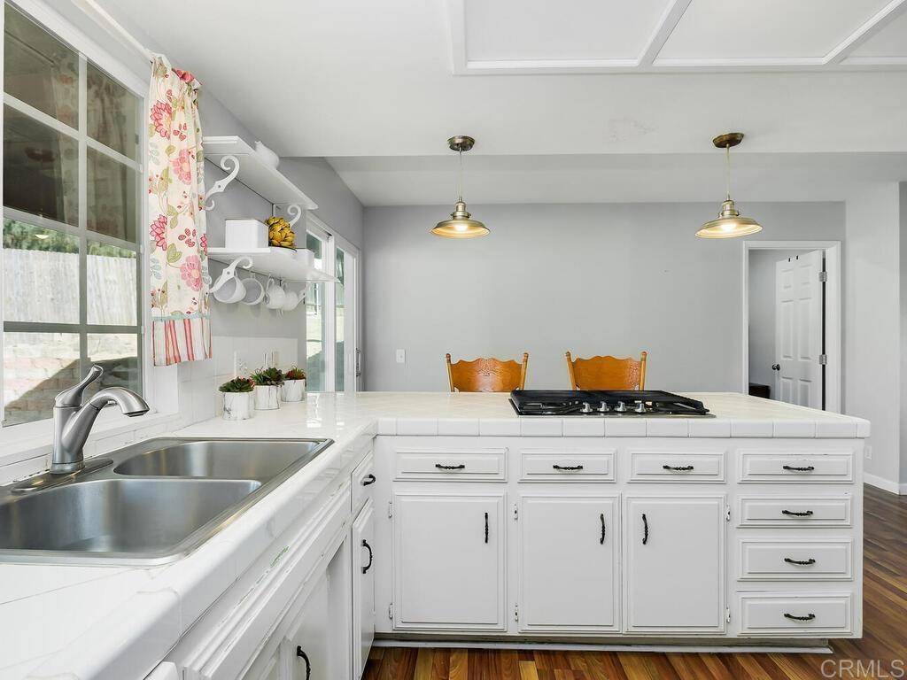 206 Vía Oro Verde Fallbrook, CA 92028 - Photo 11 of 34