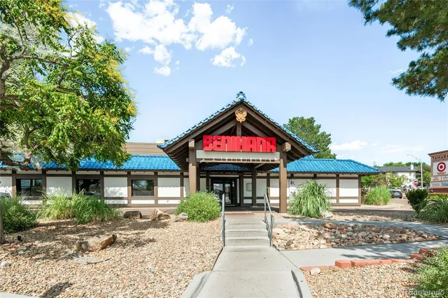 $750,000 | 3401 South Yosemite Street, Denver, CO 80231