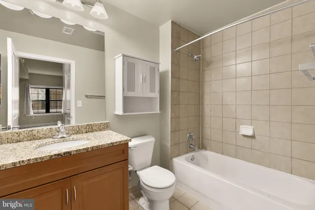 $540,000 | 1111 25th Street Northwest, Unit 723, Washington, DC 20037