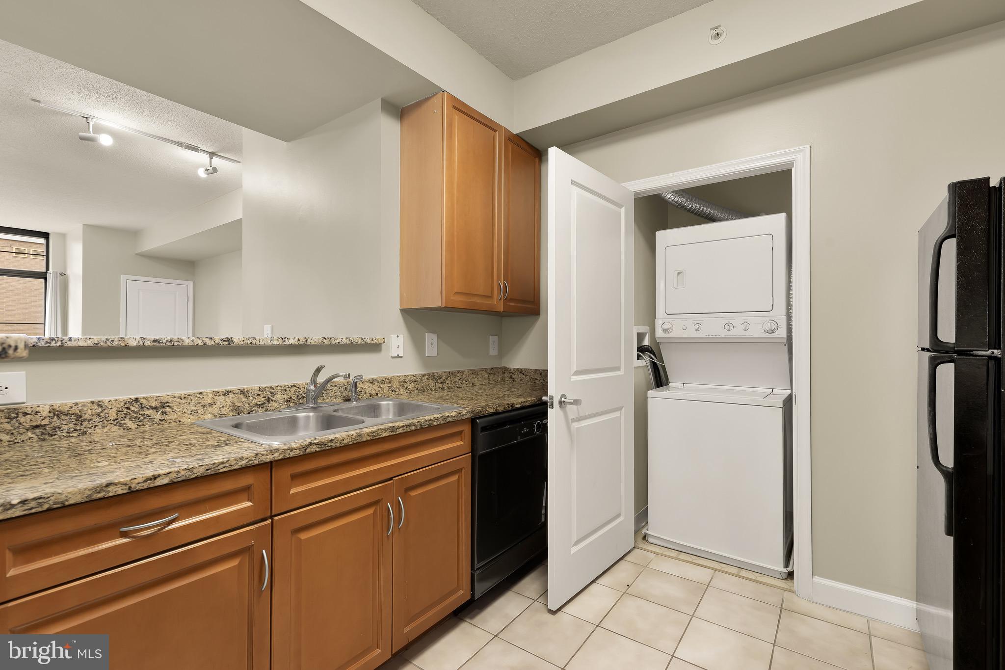 1111 25th Street Northwest, Unit 723 Washington, DC 20037 - Photo 5 of 18