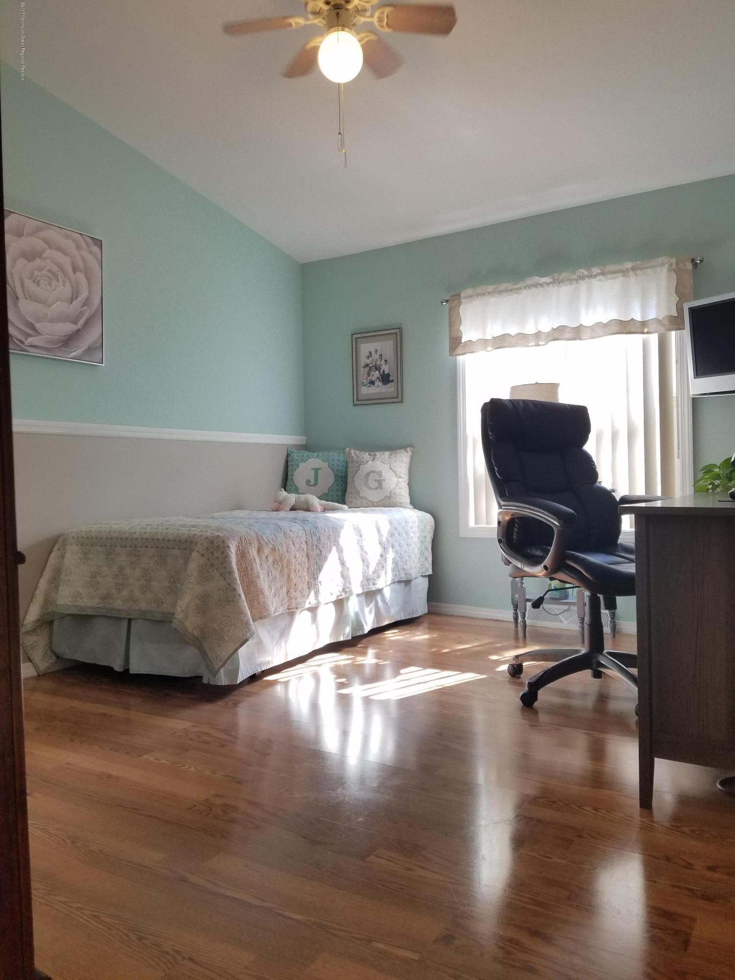 32 Pine Ridge Boulevard Whiting, NJ 08759 - Photo 18 of 26 20170905_153251