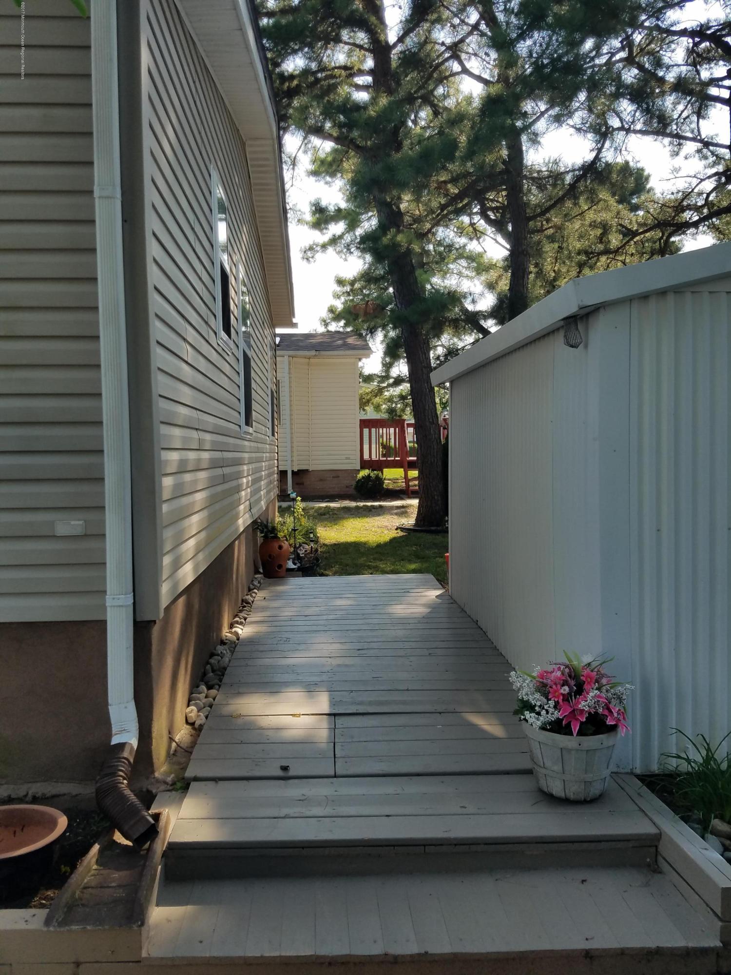 32 Pine Ridge Boulevard Whiting, NJ 08759 - Photo 25 of 26 20170905_154702