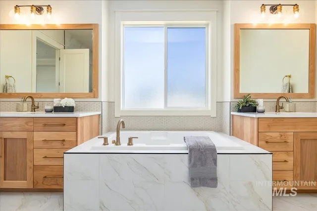 $1,155,000 | Tbd Tbd Iron Horse Drive, Caldwell, ID 83607