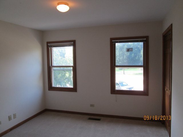 1870 Ridgemont Court Montgomery, IL 60538 - Photo 15 of 16 Gallery Image 15
