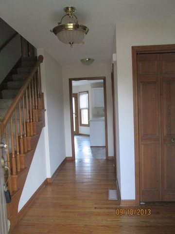 1870 Ridgemont Court Montgomery, IL 60538 - Photo 4 of 16 Gallery Image 4