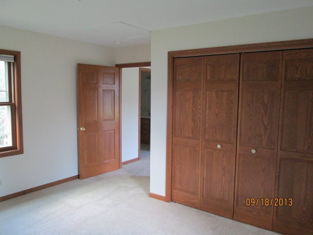 1870 Ridgemont Court Montgomery, IL 60538 - Photo 8 of 16 Gallery Image 8