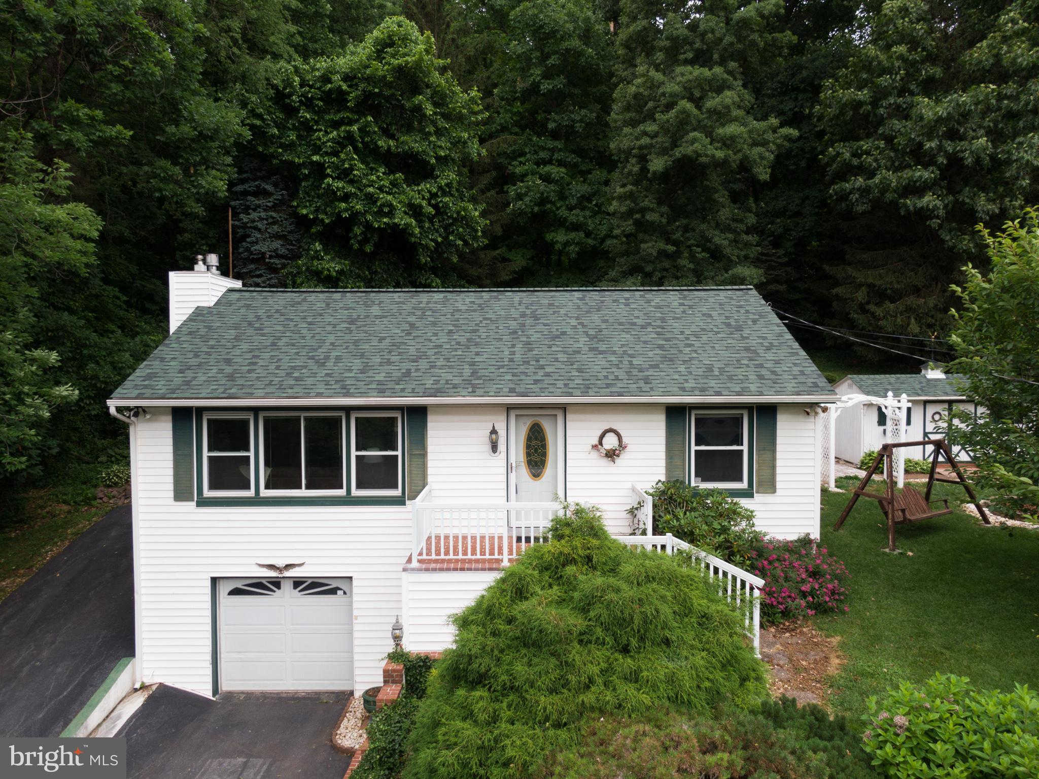 224 Ridge Avenue Ephrata, PA 17522 - Photo 1 of 21 Front View
