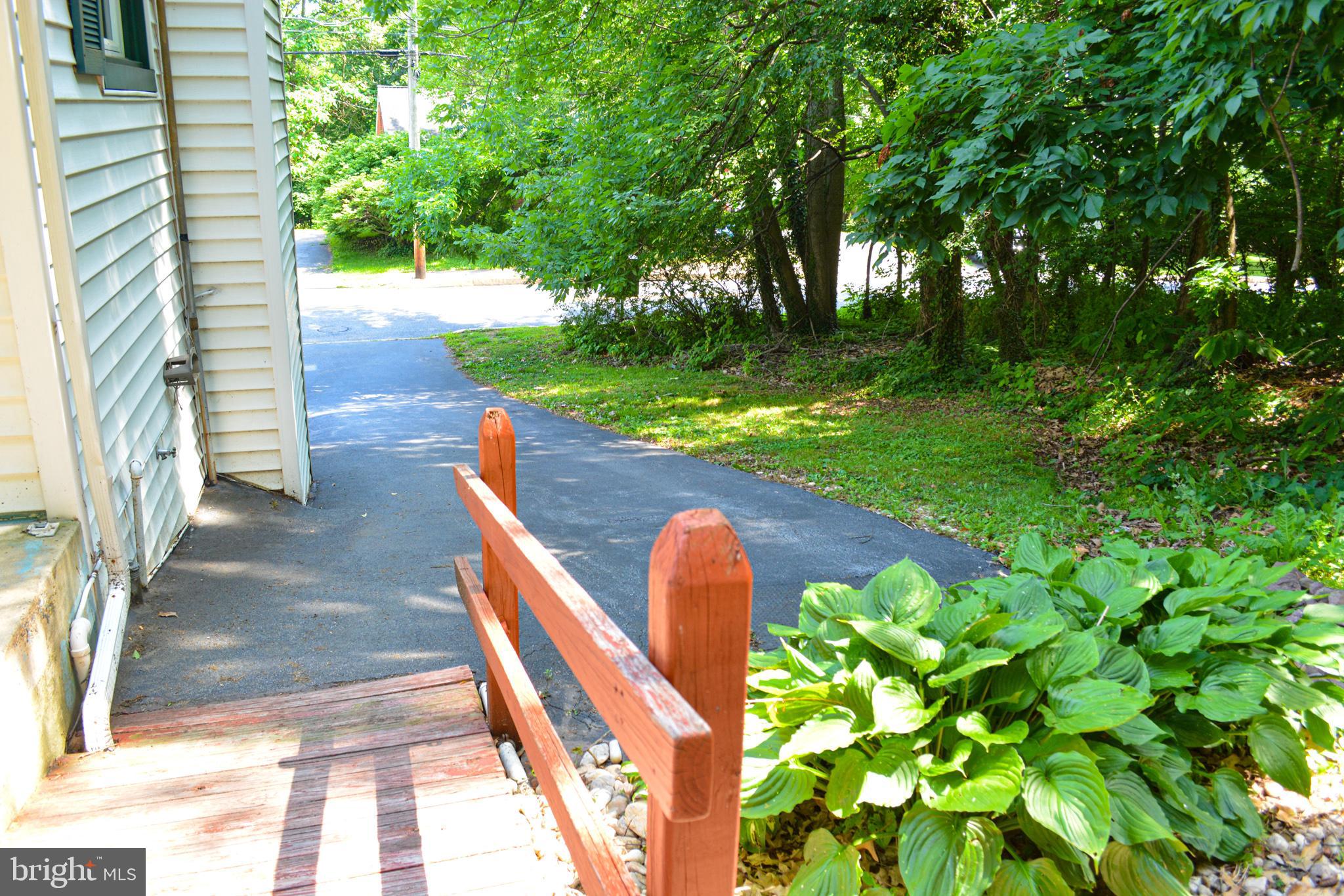 224 Ridge Avenue Ephrata, PA 17522 - Photo 18 of 21 Side Driveway