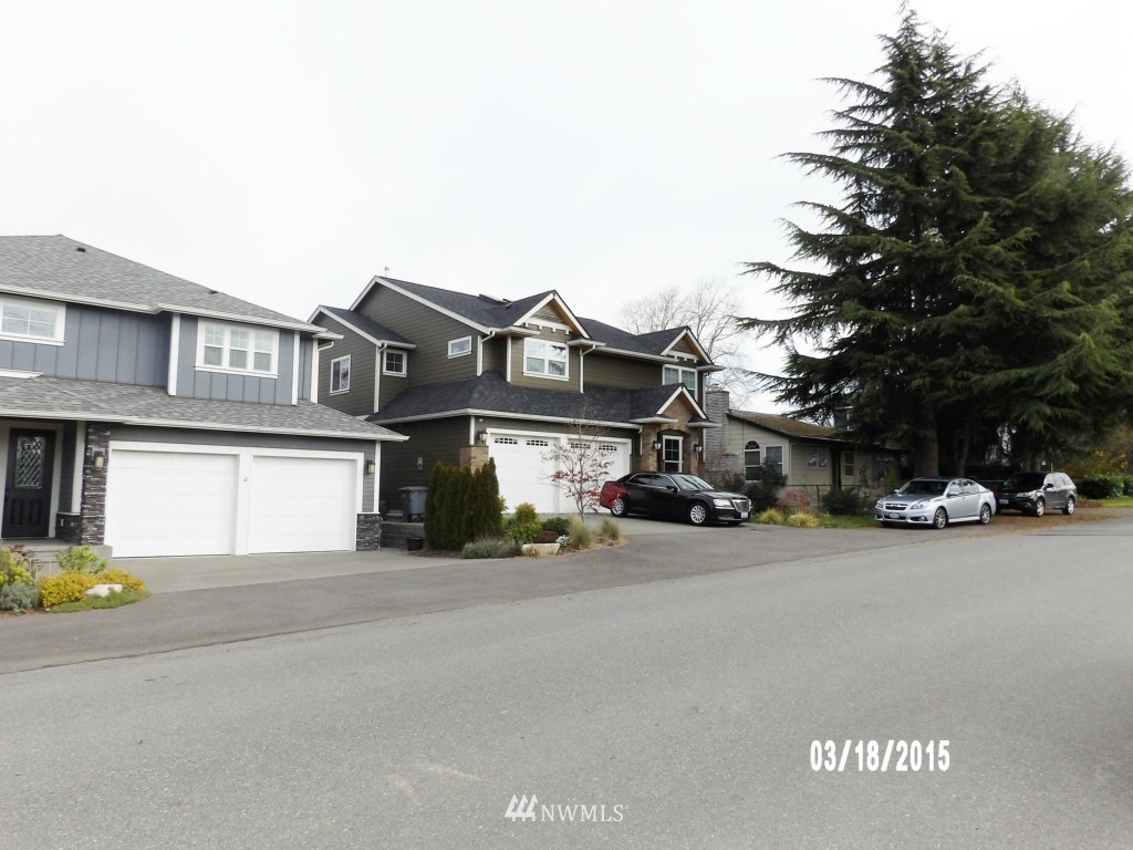 812 North 30th Street Renton, WA 98056 - Photo 2 of 22 Gallery Image 2