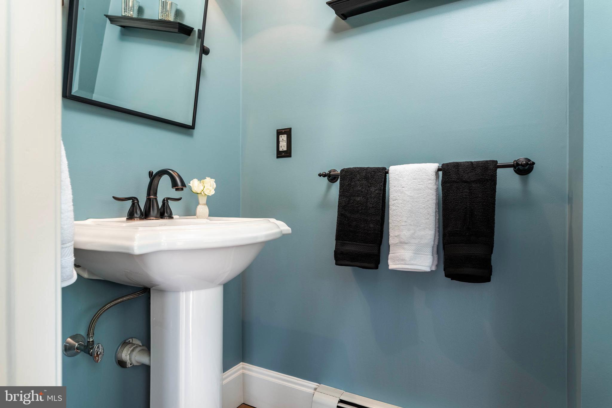 571 Hollow Road Radnor, PA 19087 - Photo 15 of 41