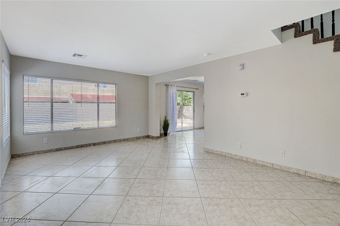 1460 Homestead Court Henderson, NV 89014 - Photo 9 of 39