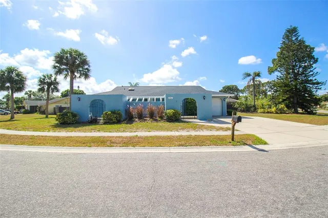 $7,150 | 3852 Gatewood Drive, Sarasota, FL 34232
