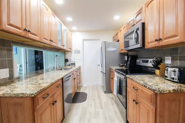 $7,150 | 3852 Gatewood Drive, Sarasota, FL 34232