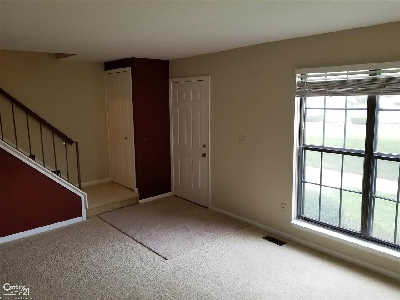 48548 Sugarbush Road Chesterfield, MI 48047 - Photo 10 of 26