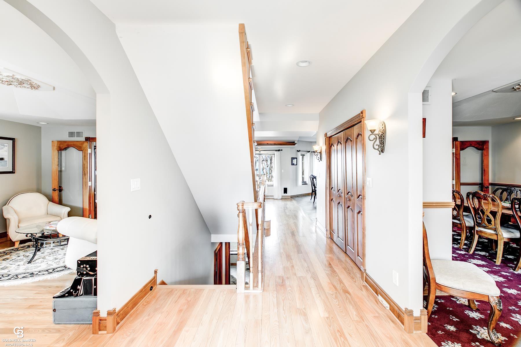 3864 North Lakeshore Road Deckerville, MI 48427 - Photo 7 of 88 50107318-6.JPG