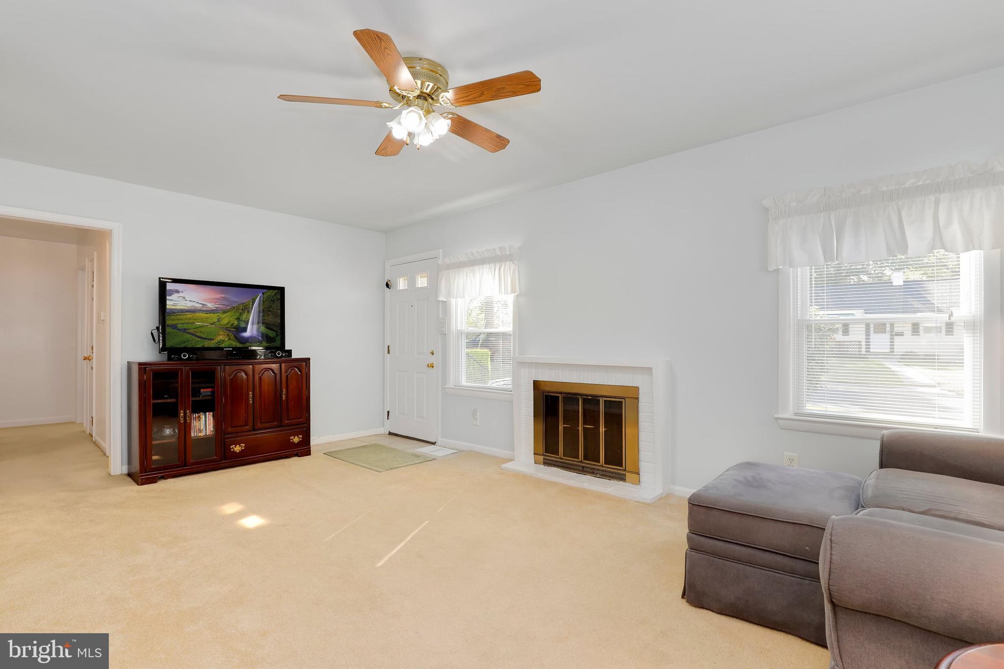 10428 Julep Avenue Silver Spring, MD 20902 - Photo 2 of 16