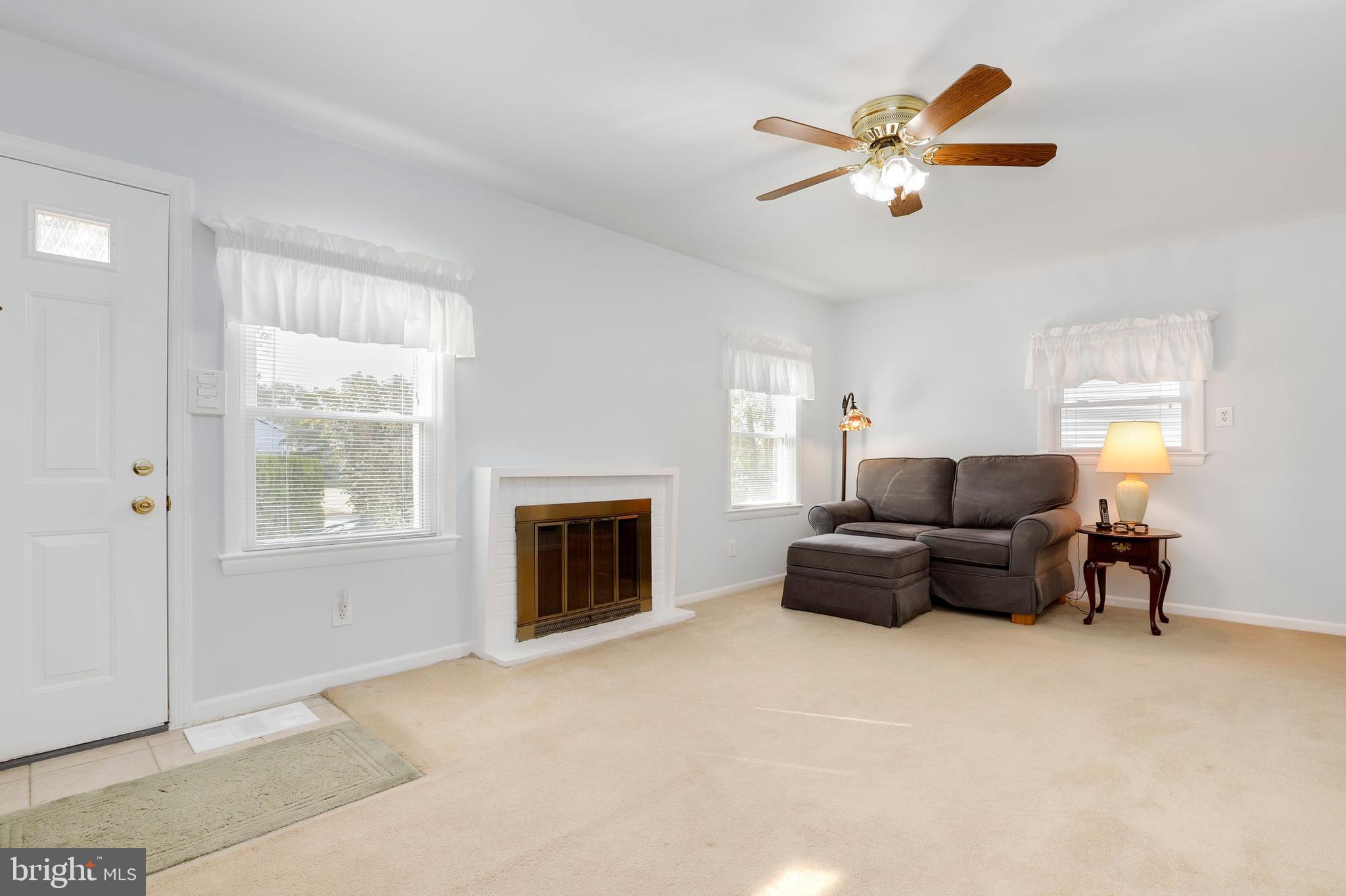 10428 Julep Avenue Silver Spring, MD 20902 - Photo 3 of 16