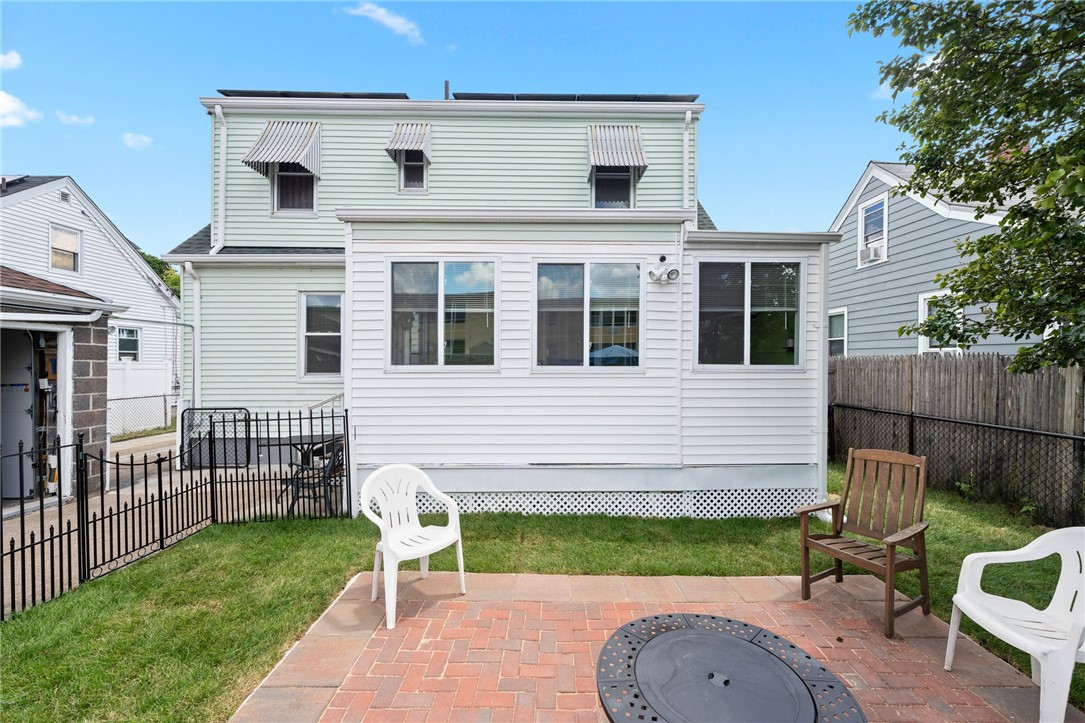 81 Rosemere Road Pawtucket, RI 02861 - Photo 31 of 34 Gallery Image 31