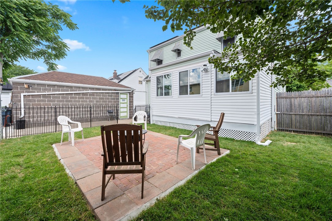 81 Rosemere Road Pawtucket, RI 02861 - Photo 32 of 34 Gallery Image 32