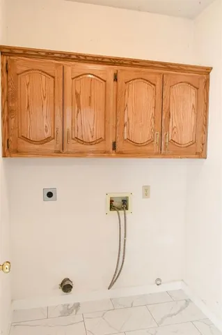 $325,000 | 2901 Lois Lane, Rowlett, TX 75088