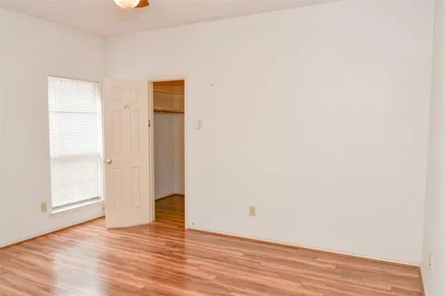 $325,000 | 2901 Lois Lane, Rowlett, TX 75088