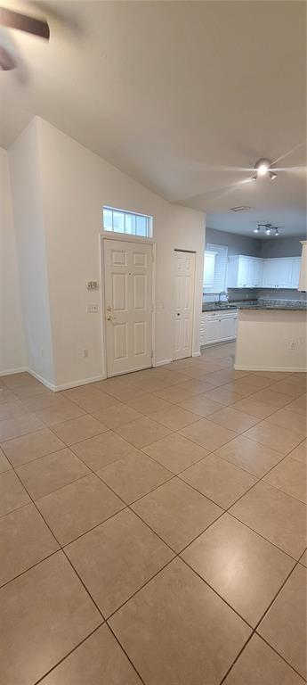 1571 Northwest 29 Road, Unit 1 Gainesville, FL 32605 - Photo 10 of 39