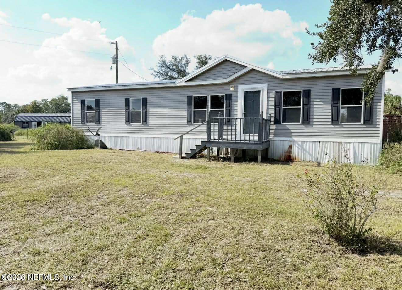 1670 Dennis Howell Road Perry, FL 32348 - Photo 2 of 28 Messenger_creation_E7D52168-7820-496B-B1