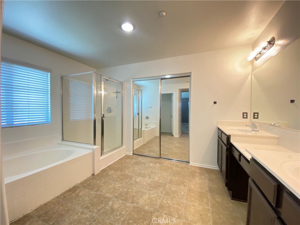 1908 Taormina Court Riverside, CA 92507 - Photo 17 of 29