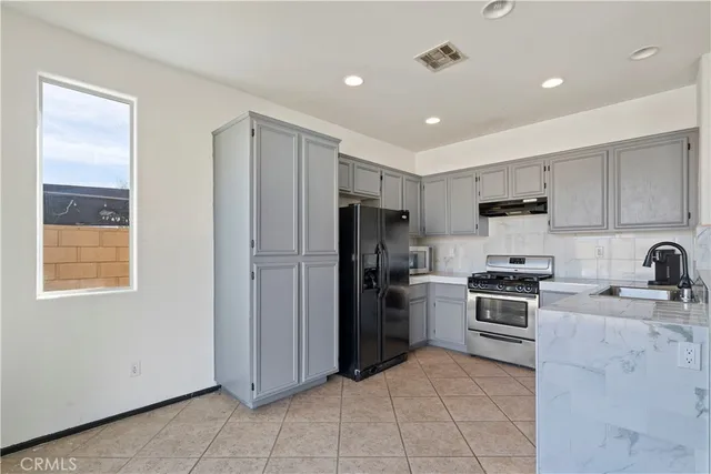 $520,000 | 5035 Rainer Avenue, Palmdale, CA 93552