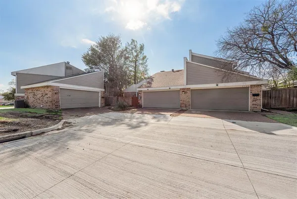 $2,200 | 2705 Keller Springs Court, Carrollton, TX 75006