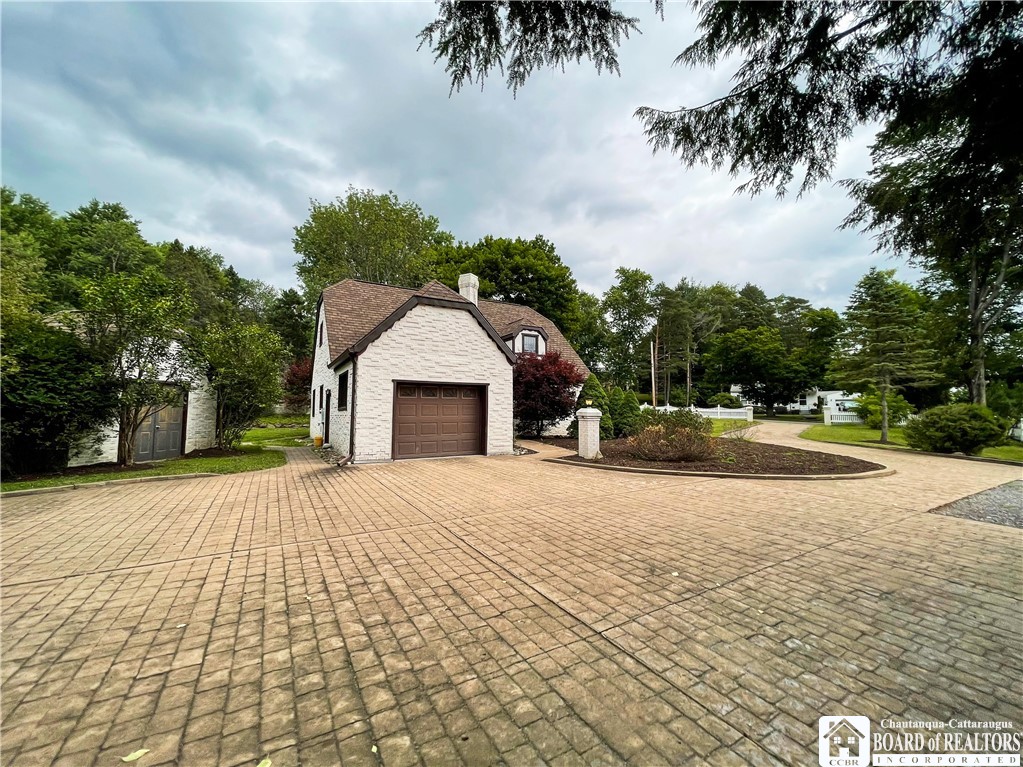 711 Forest Hill Avenue Olean City, NY 14760 - Photo 2 of 46