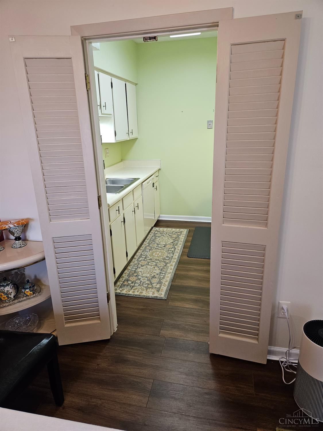 7280 East Galbraith Road, Unit 22B Cincinnati, OH 45243 - Photo 12 of 34