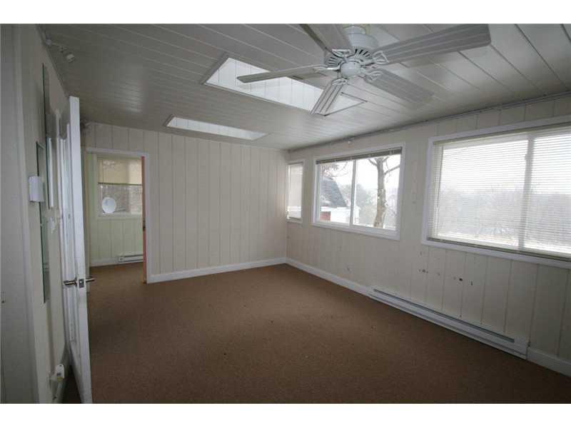 4028 Ewalt Road Gibsonia, PA 15044 - Photo 22 of 25 Family Room.